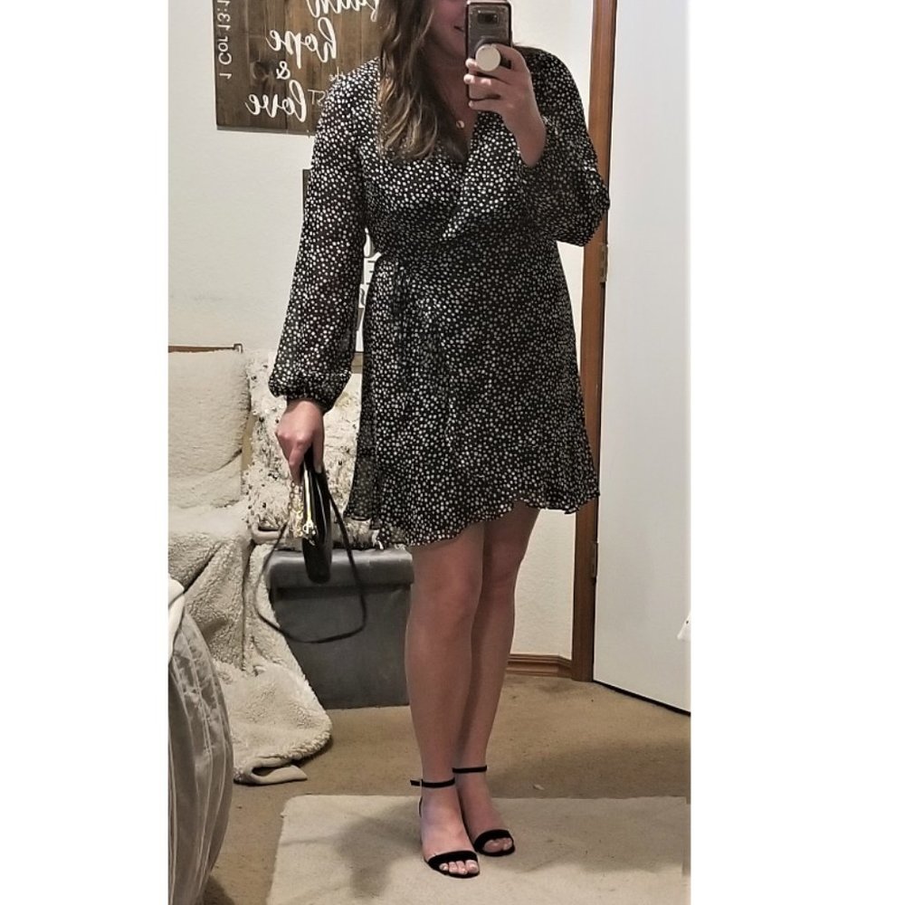 All in Favor Brittany Wrap Dress size XL polka dot